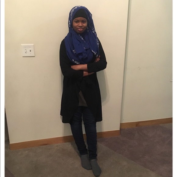 Meet your Posher, Ishatou - Picture 2 of 8